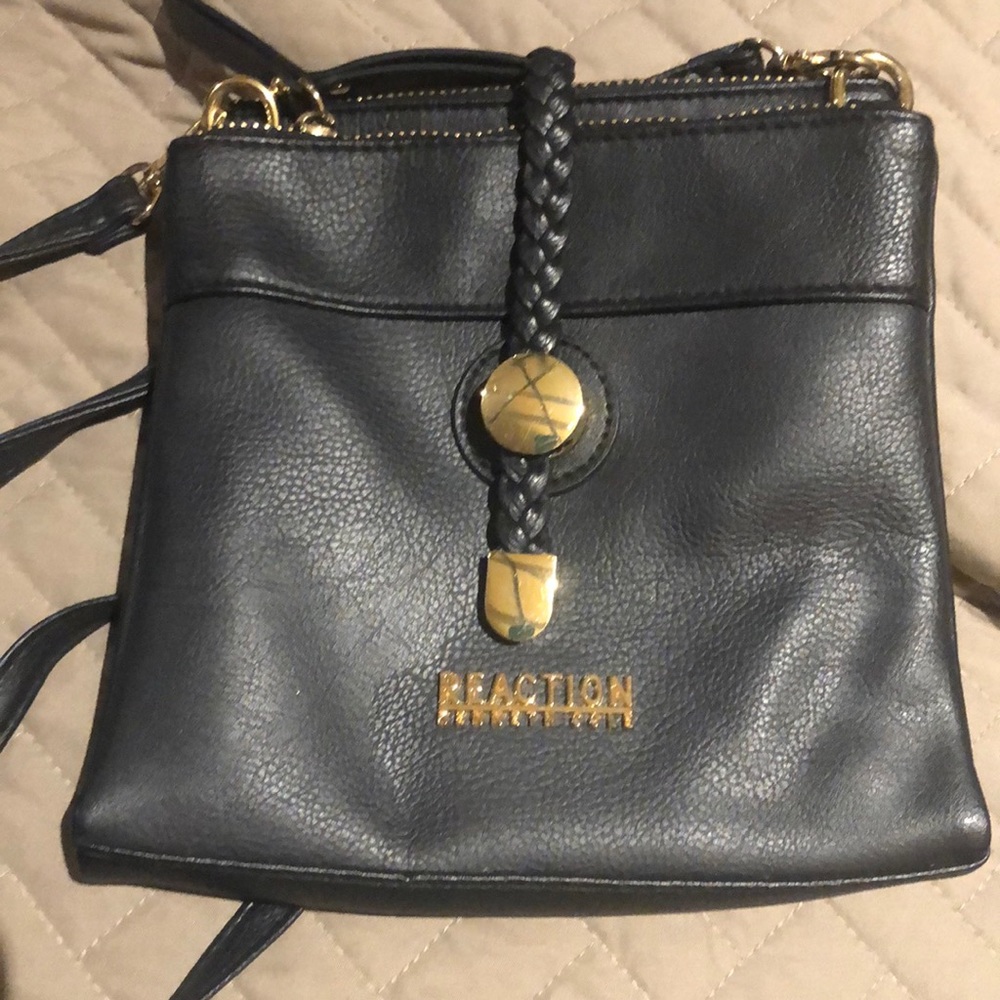 Kenneth Cole reaction bag